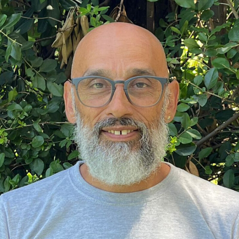 Retrato de Ruben Fistemberg, Dirección y docencia · Uruguay